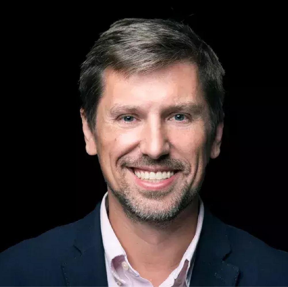 dr Paweł Kowalski